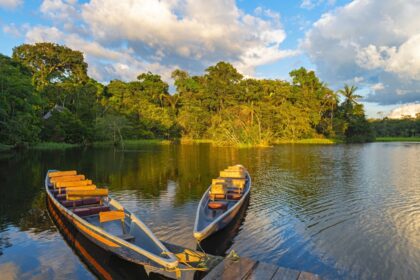 seca-intensa-ameaça-cortar-pela-metade-a-navegabilidade-do-rio-amazonas-até-outubro