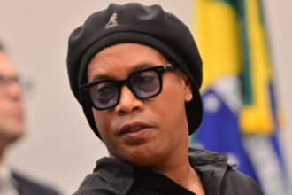 coaf-identifica-movimentacoes-irregulares-superiores-a-r-100-milhoes-nas-contas-de-ronaldinho-gaucho