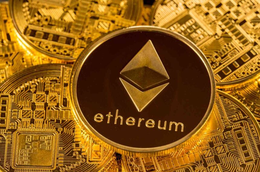 após-pedido-de-etf-da-blackrock-ethereum-supera-marca-de-us2-mil